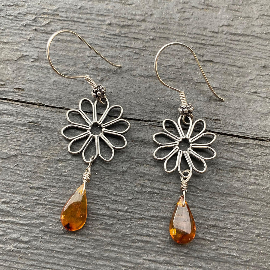 Artisan Sterling Silver Amber Silver Delicate Flower Outline Wire Art with Genuine Amber Briolettes Earrings Ear Wire Beautiful Bali Silver