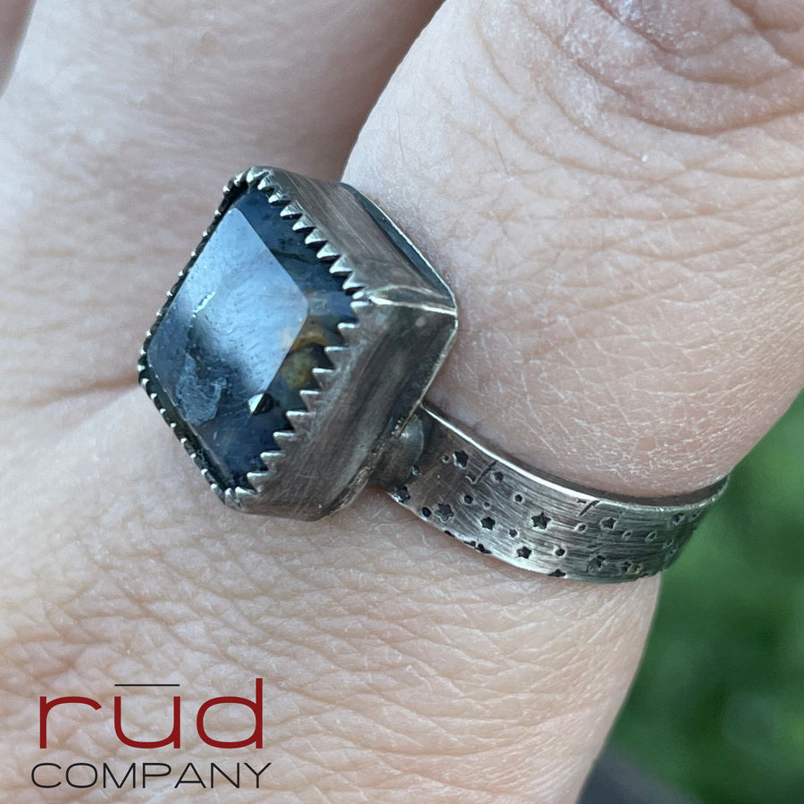 Agatized Petrified Wood, Freeform Beveled Square Cabochon Ring in Sterling Silver, Cocktail Ring, Starry Night Band - One of a kind - Rud