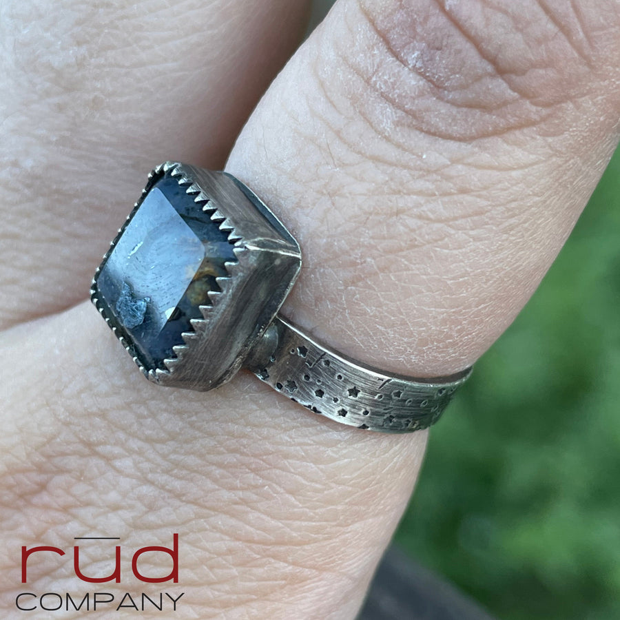 Agatized Petrified Wood, Freeform Beveled Square Cabochon Ring in Sterling Silver, Cocktail Ring, Starry Night Band - One of a kind - Rud